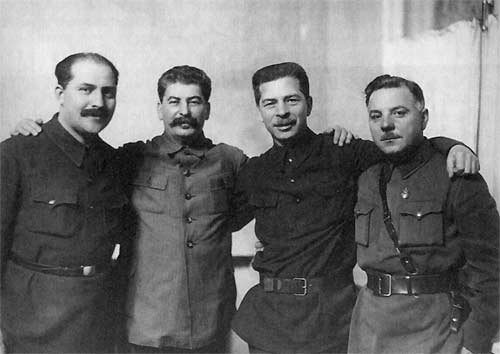 Каганович, И.В. Сталин, Постышев, Ворошилов 1934