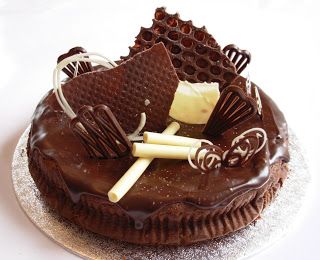 şokoladlı tort