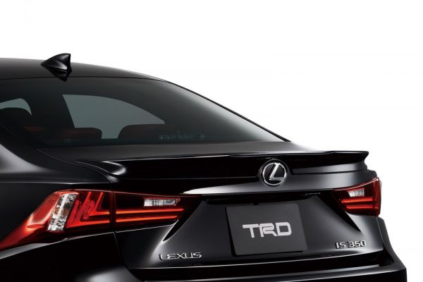 Lexus IS new model
