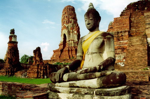 Tailand gözəllikləri,buddist məbədi